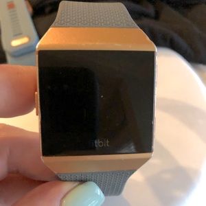 Fitbit Ionic Fitness tracker Smartwatch heart rate sleep